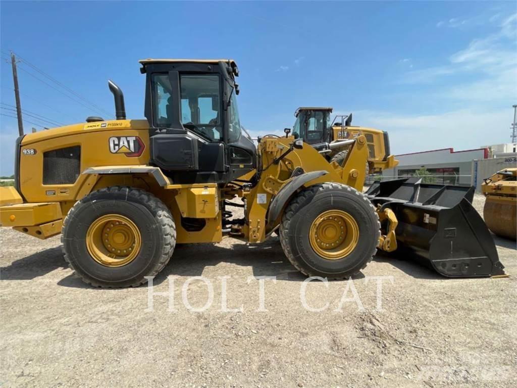 CAT 938 QC Фронтальные погрузчики