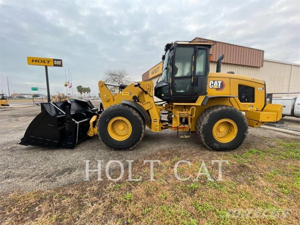 CAT 938 QC Фронтальные погрузчики