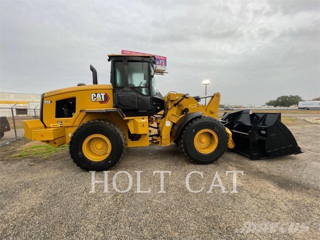CAT 938 QC Фронтальные погрузчики