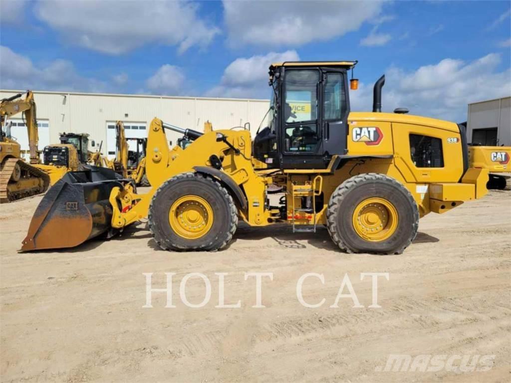 CAT 938 QC Фронтальные погрузчики
