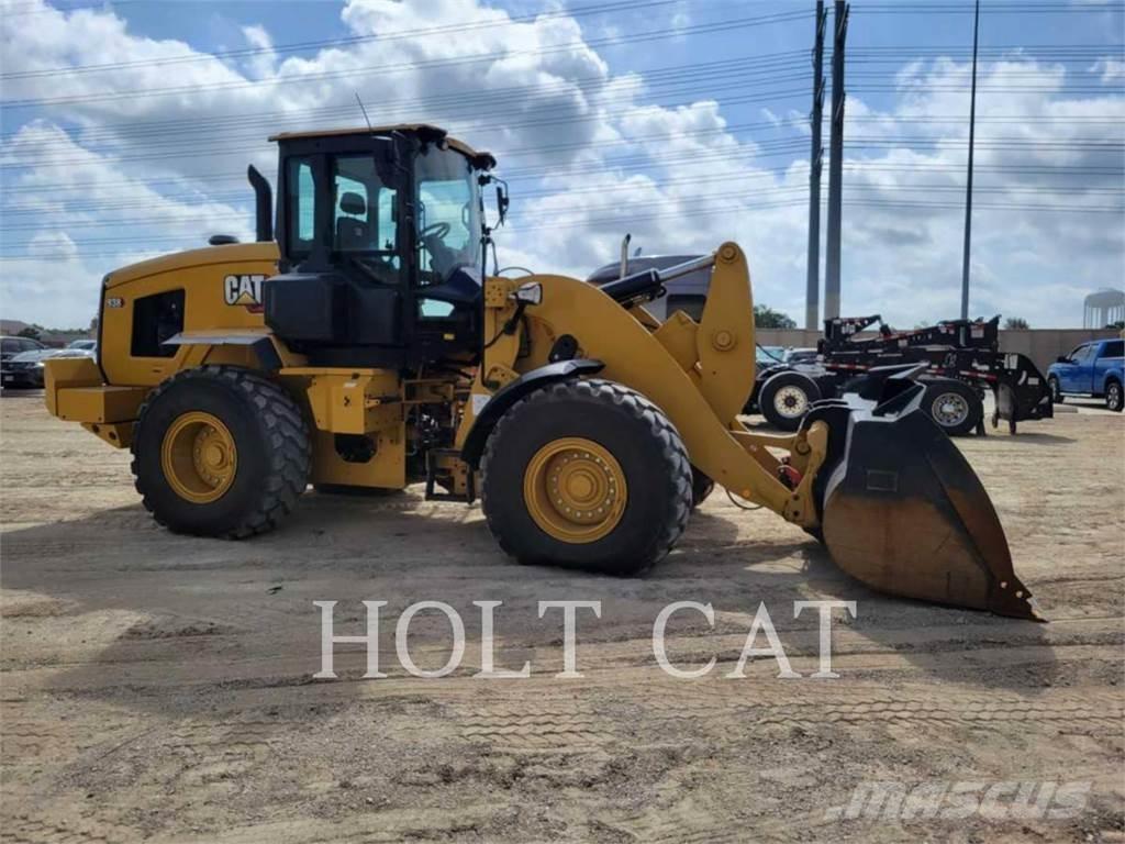 CAT 938 QC Фронтальные погрузчики