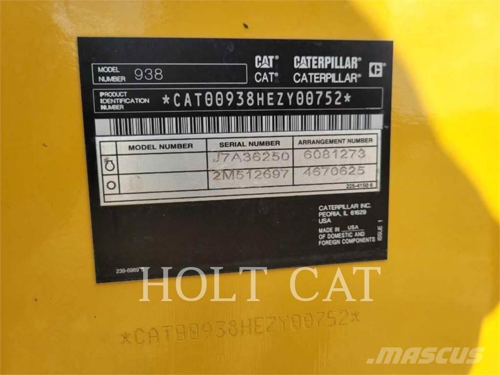 CAT 938 QC Фронтальные погрузчики