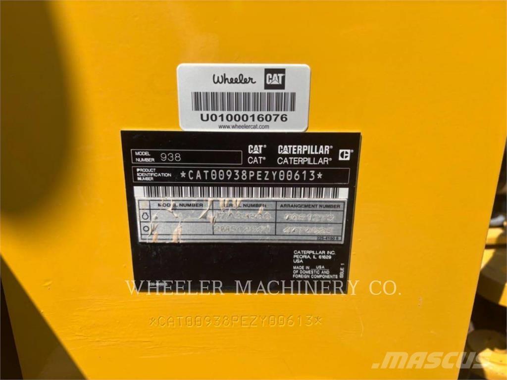 CAT 938 QC Фронтальные погрузчики