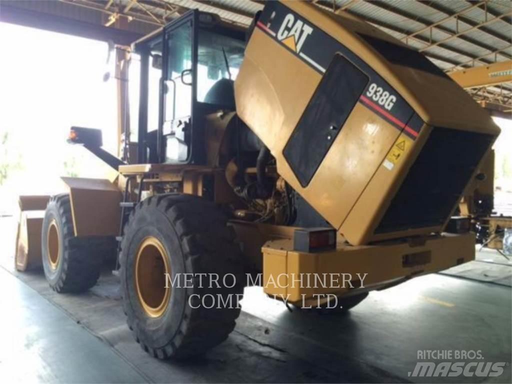 CAT 938G Фронтальные погрузчики