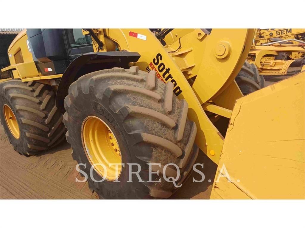 CAT 938K Фронтальные погрузчики