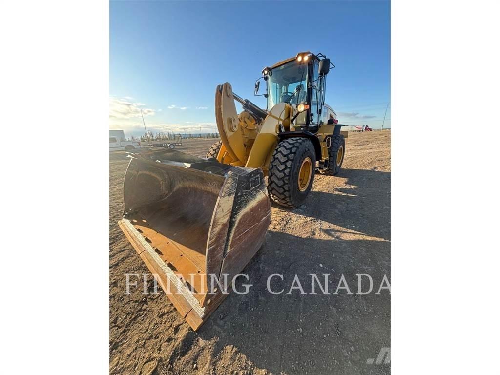 CAT 938K Фронтальные погрузчики