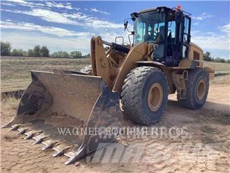 CAT 938M Фронтальные погрузчики