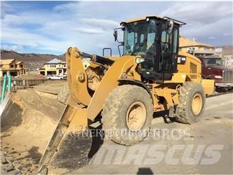 CAT 938M Фронтальные погрузчики