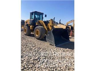 CAT 938M Фронтальные погрузчики