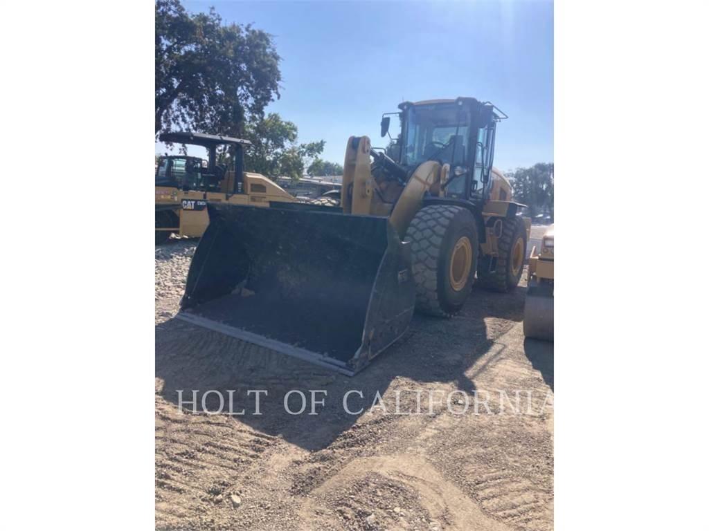 CAT 938M Фронтальные погрузчики