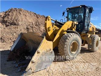 CAT 938M Фронтальные погрузчики