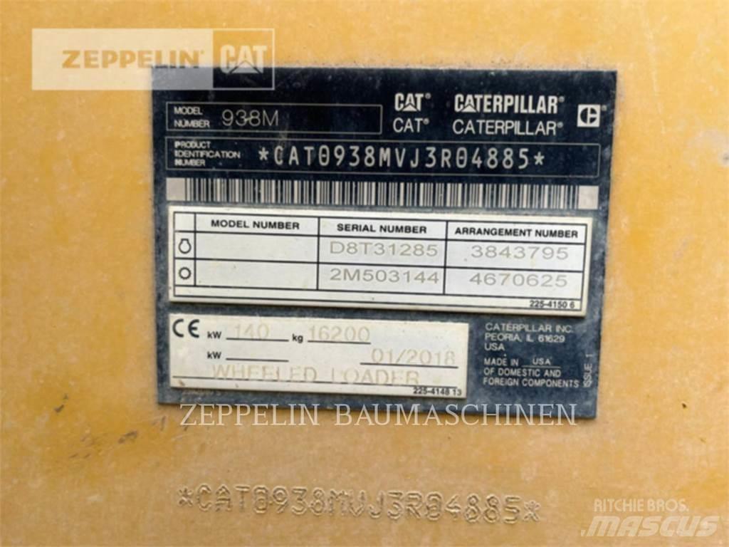 CAT 938M Фронтальные погрузчики