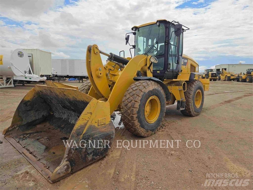 CAT 938M Фронтальные погрузчики