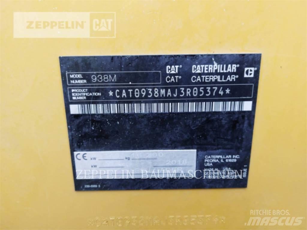 CAT 938M Фронтальные погрузчики