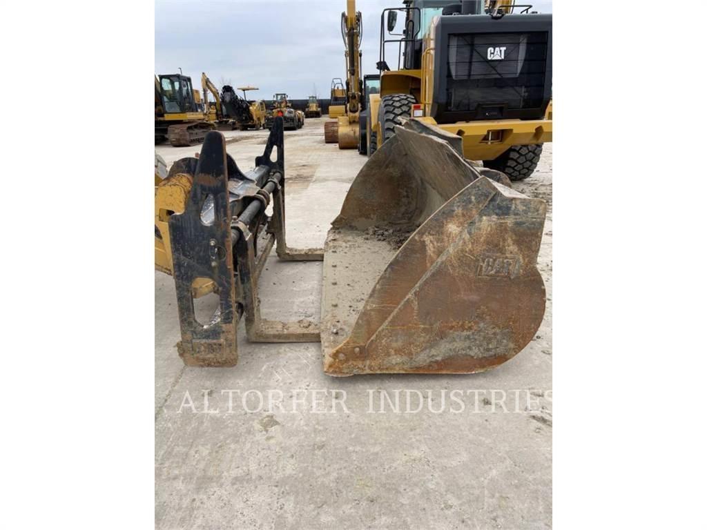 CAT 938M Фронтальные погрузчики