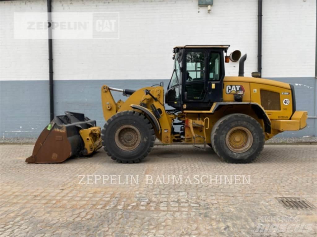CAT 938M Фронтальные погрузчики