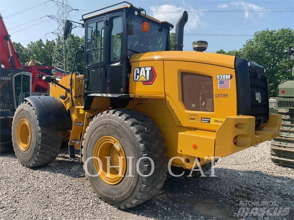 CAT 938M Фронтальные погрузчики