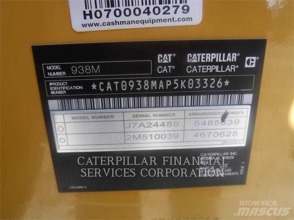 CAT 938M Фронтальные погрузчики
