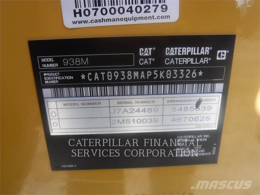 CAT 938M Фронтальные погрузчики