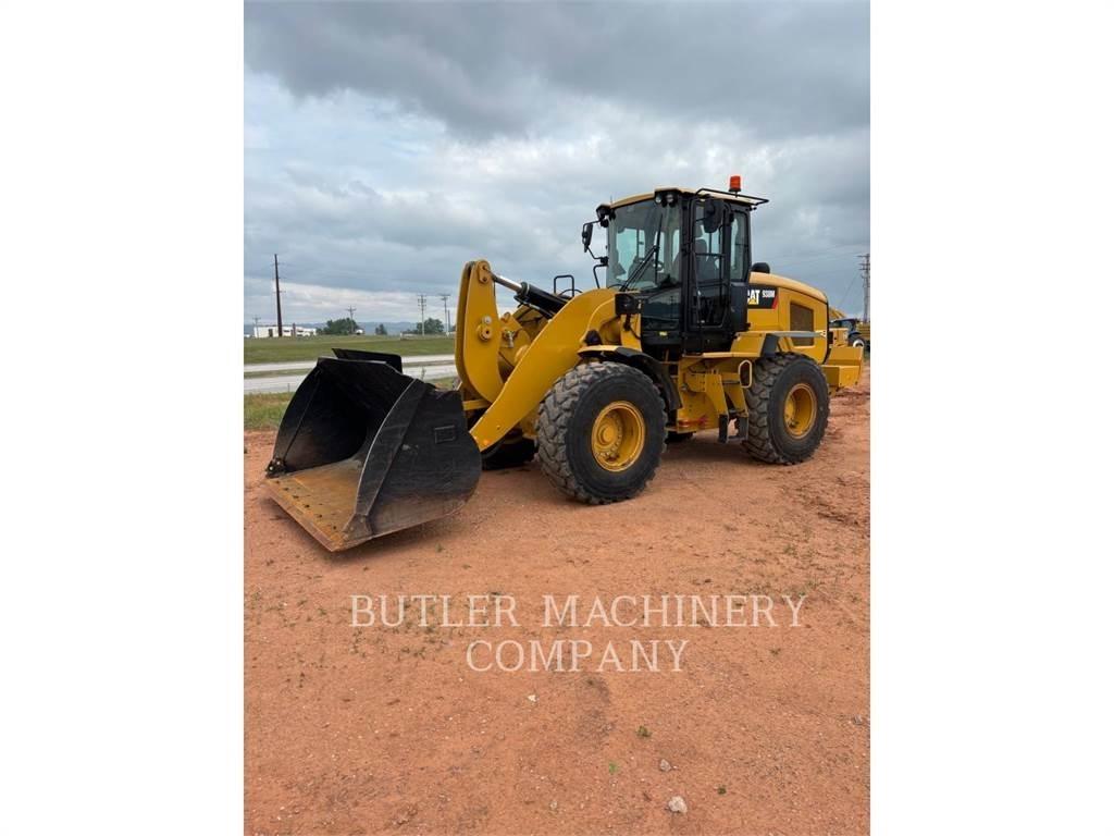 CAT 938M Фронтальные погрузчики