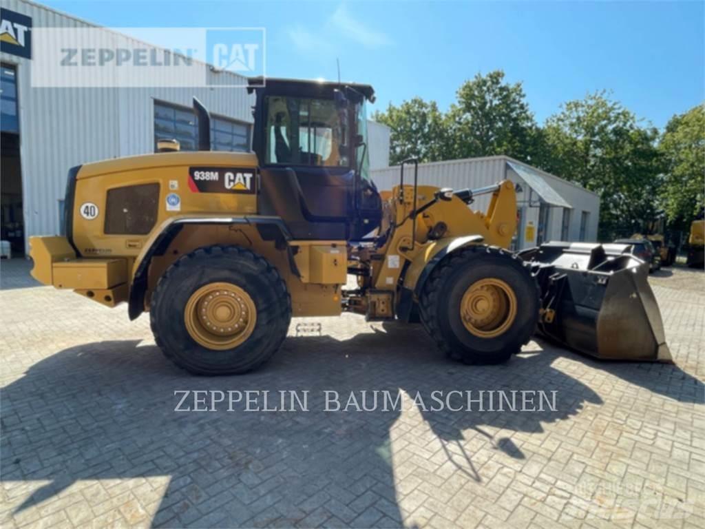 CAT 938M Фронтальные погрузчики
