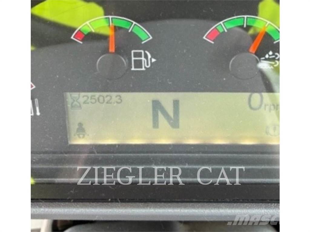 CAT 938M Фронтальные погрузчики