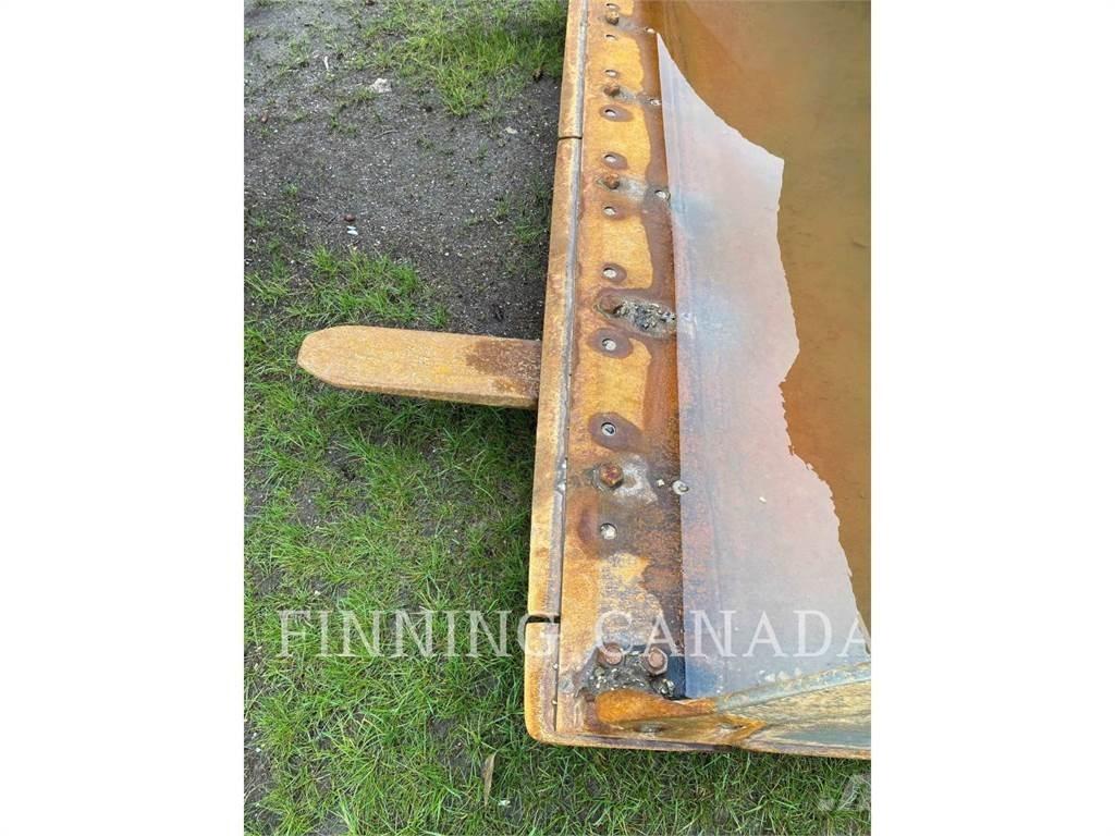 CAT 938M Фронтальные погрузчики