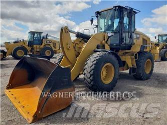 CAT 938M Фронтальные погрузчики