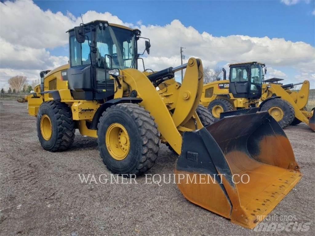 CAT 938M Фронтальные погрузчики