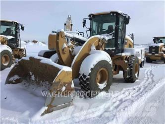 CAT 938M Фронтальные погрузчики