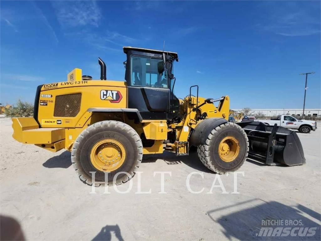 CAT 938M QC Фронтальные погрузчики