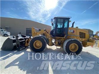 CAT 938M QC Фронтальные погрузчики