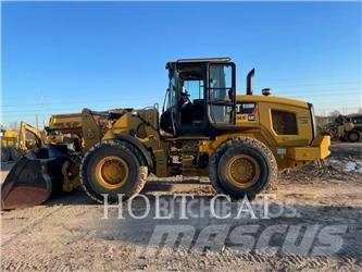 CAT 938M QC Фронтальные погрузчики