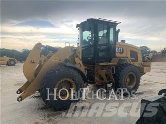 CAT 938M QC Фронтальные погрузчики