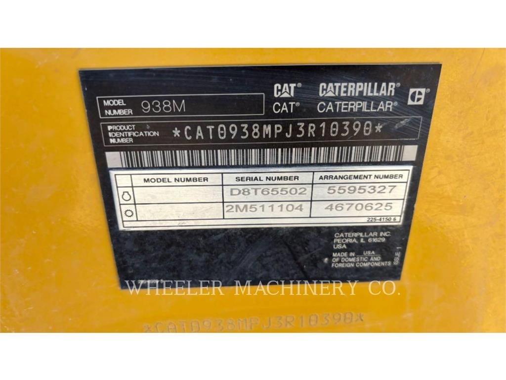 CAT 938M QC Фронтальные погрузчики