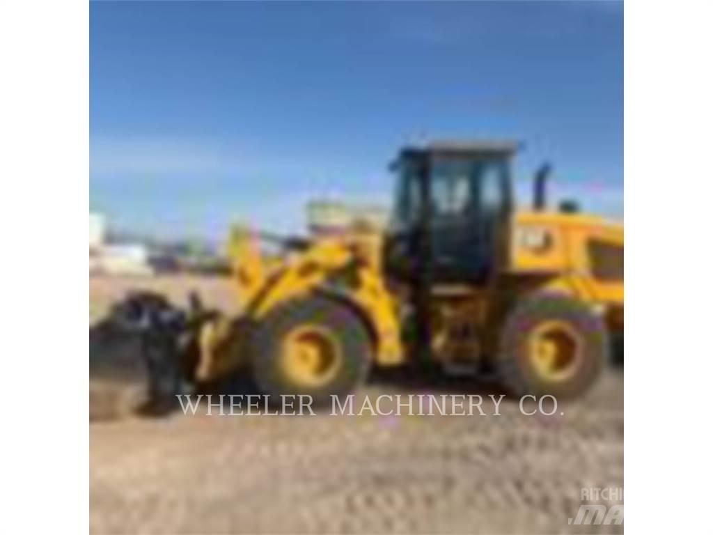 CAT 938M QC 3V Фронтальные погрузчики