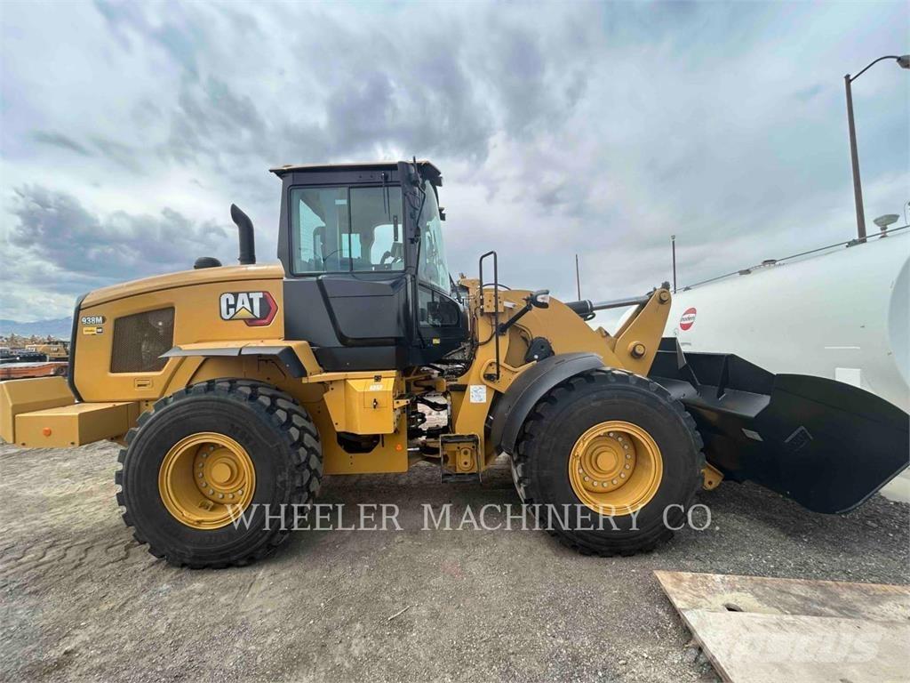 CAT 938M QC 3V Фронтальные погрузчики