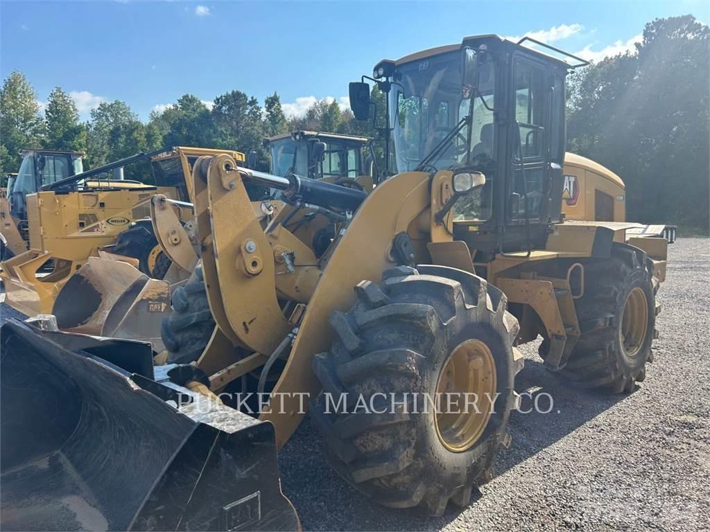 CAT 938M3V28QC Фронтальные погрузчики