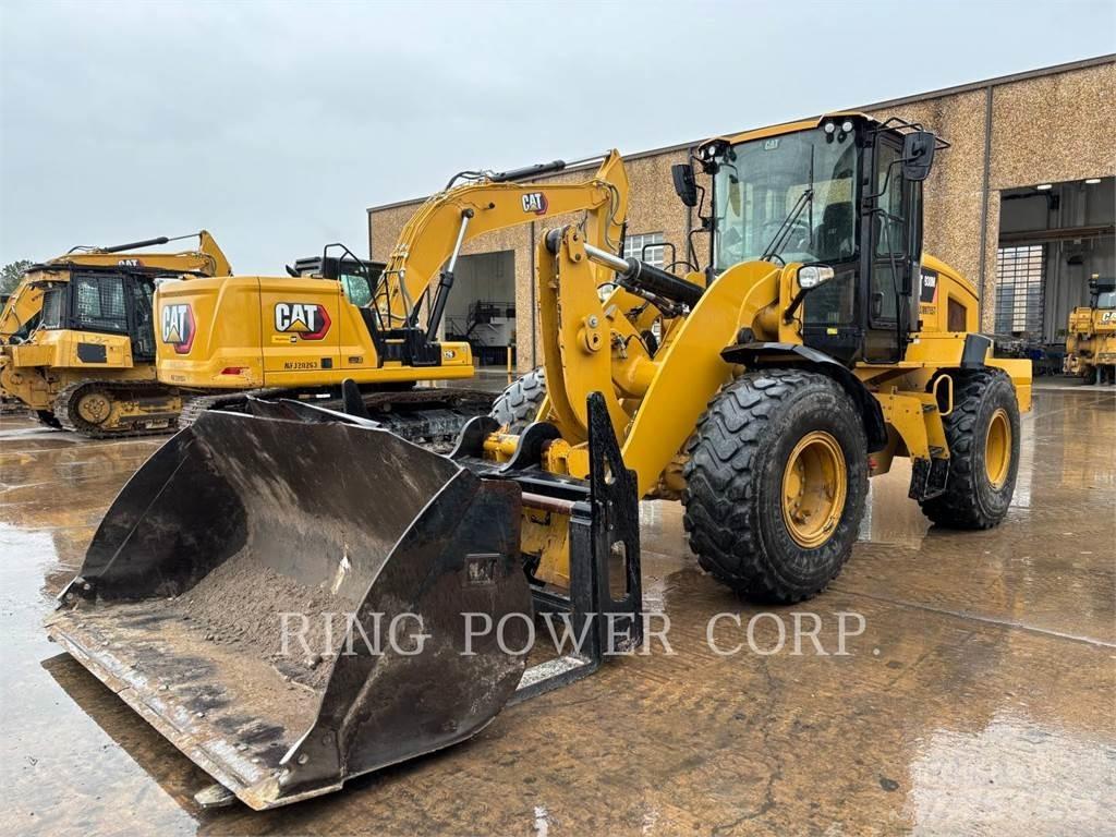 CAT 938MQC Фронтальные погрузчики