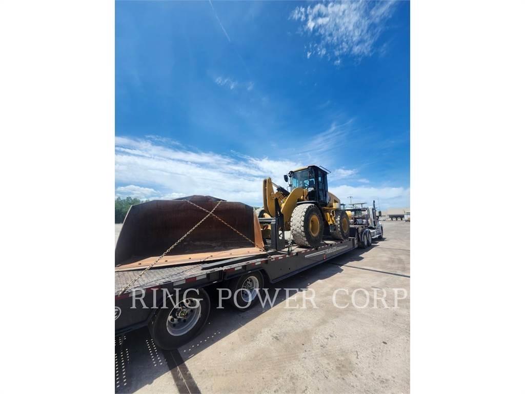 CAT 938MQC Фронтальные погрузчики