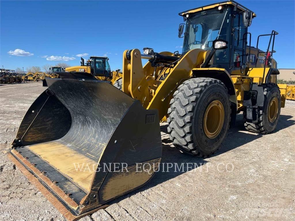 CAT 950 Фронтальные погрузчики