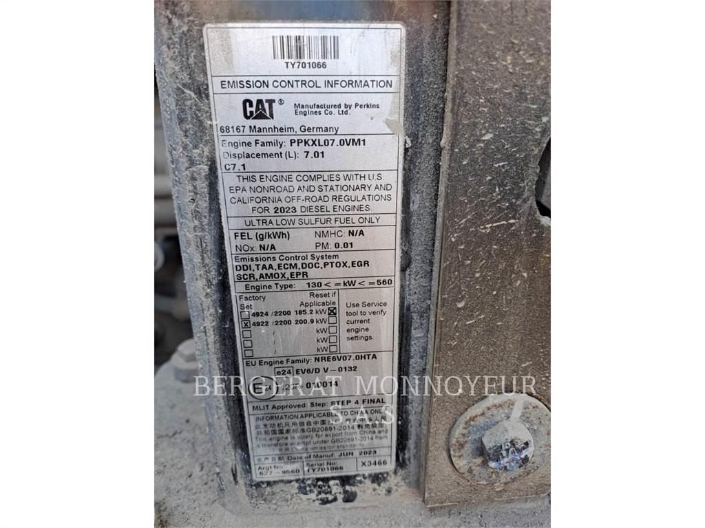 CAT 950 Фронтальные погрузчики