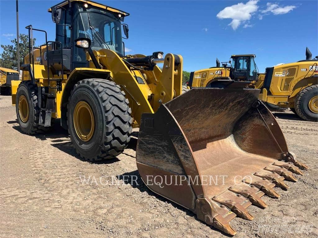 CAT 950 Фронтальные погрузчики
