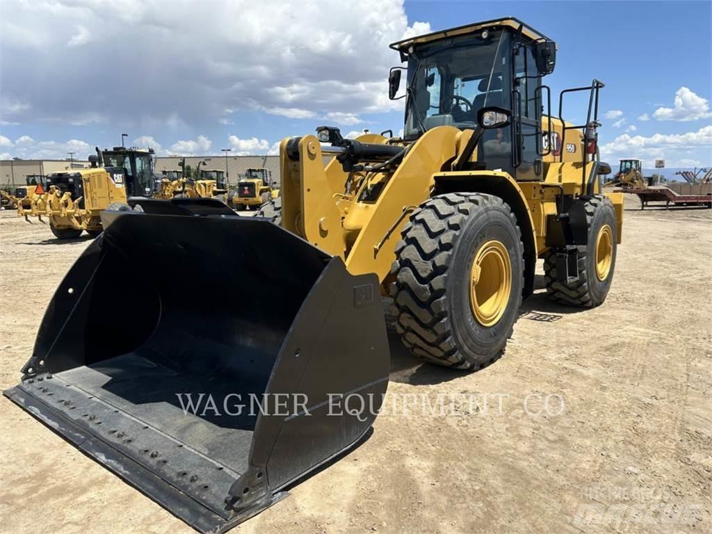 CAT 950 Фронтальные погрузчики