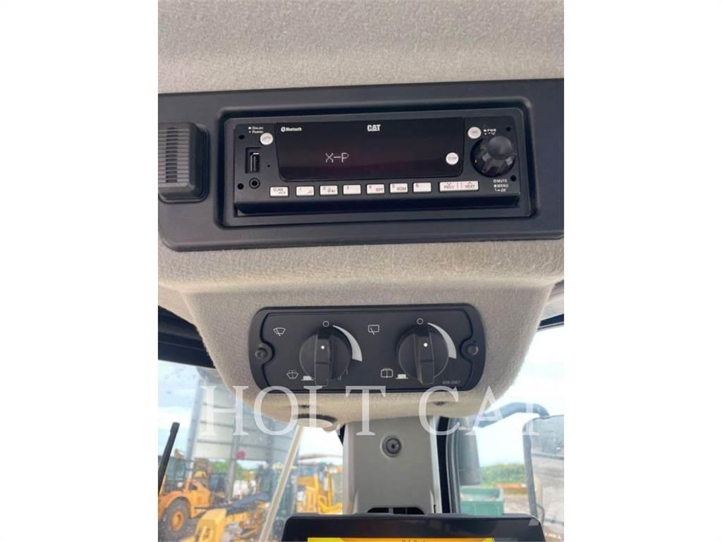 CAT 950 Фронтальные погрузчики