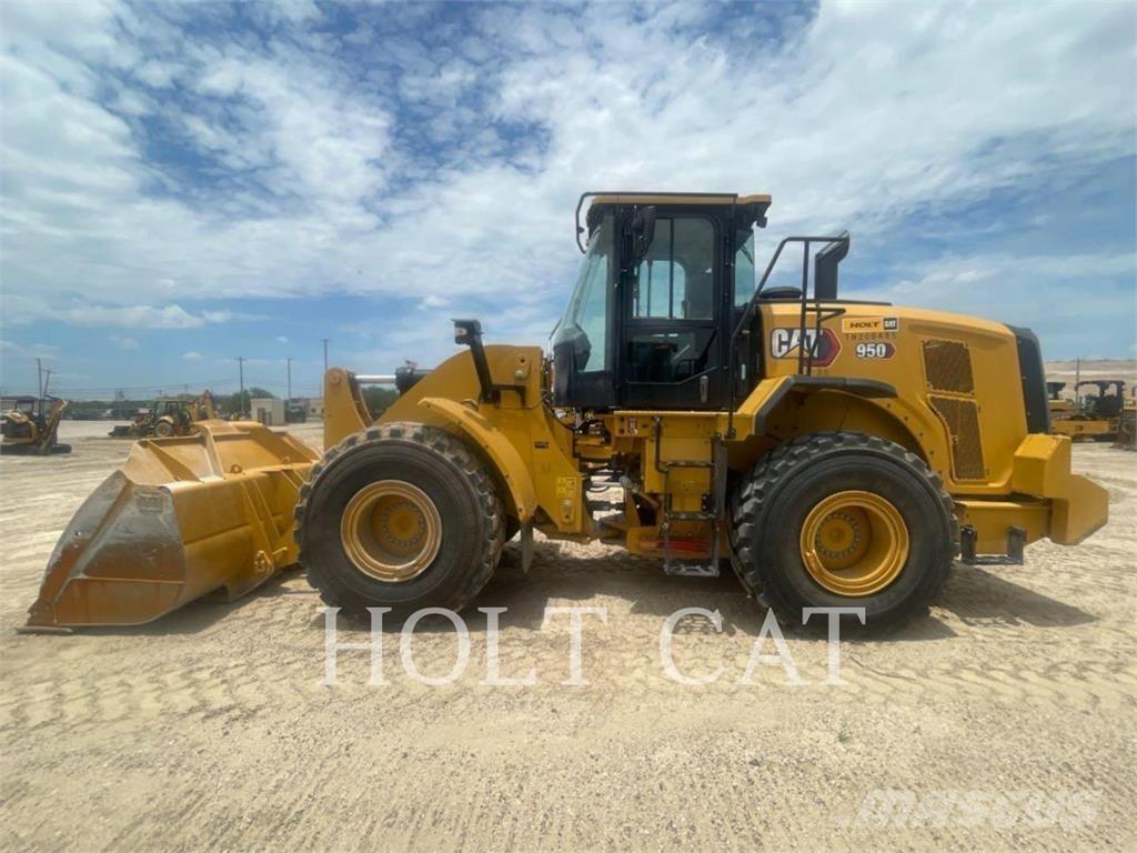 CAT 950 Фронтальные погрузчики