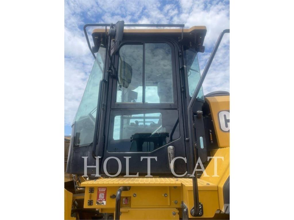 CAT 950 Фронтальные погрузчики