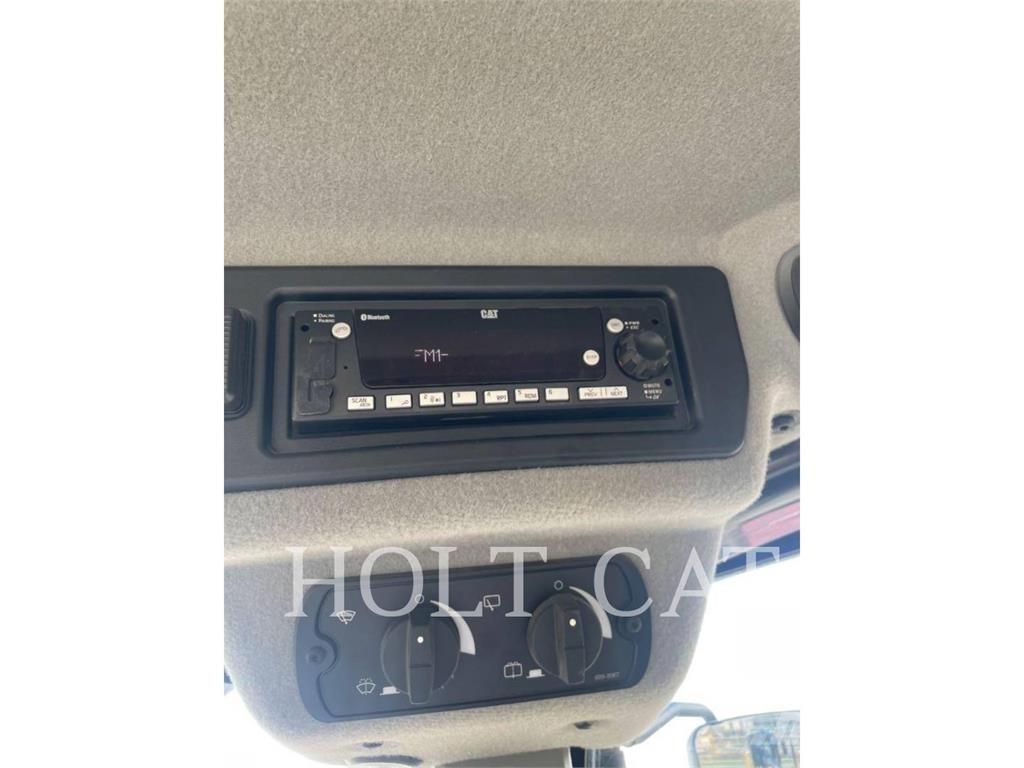 CAT 950 Фронтальные погрузчики
