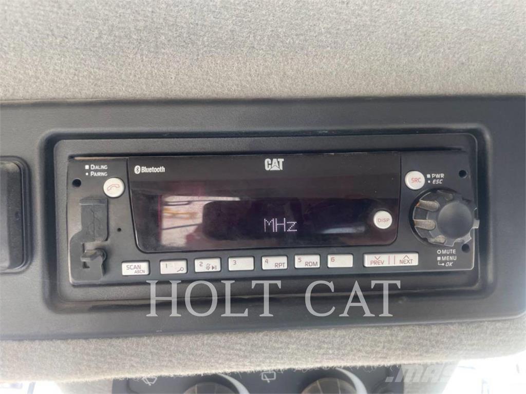 CAT 950 Фронтальные погрузчики