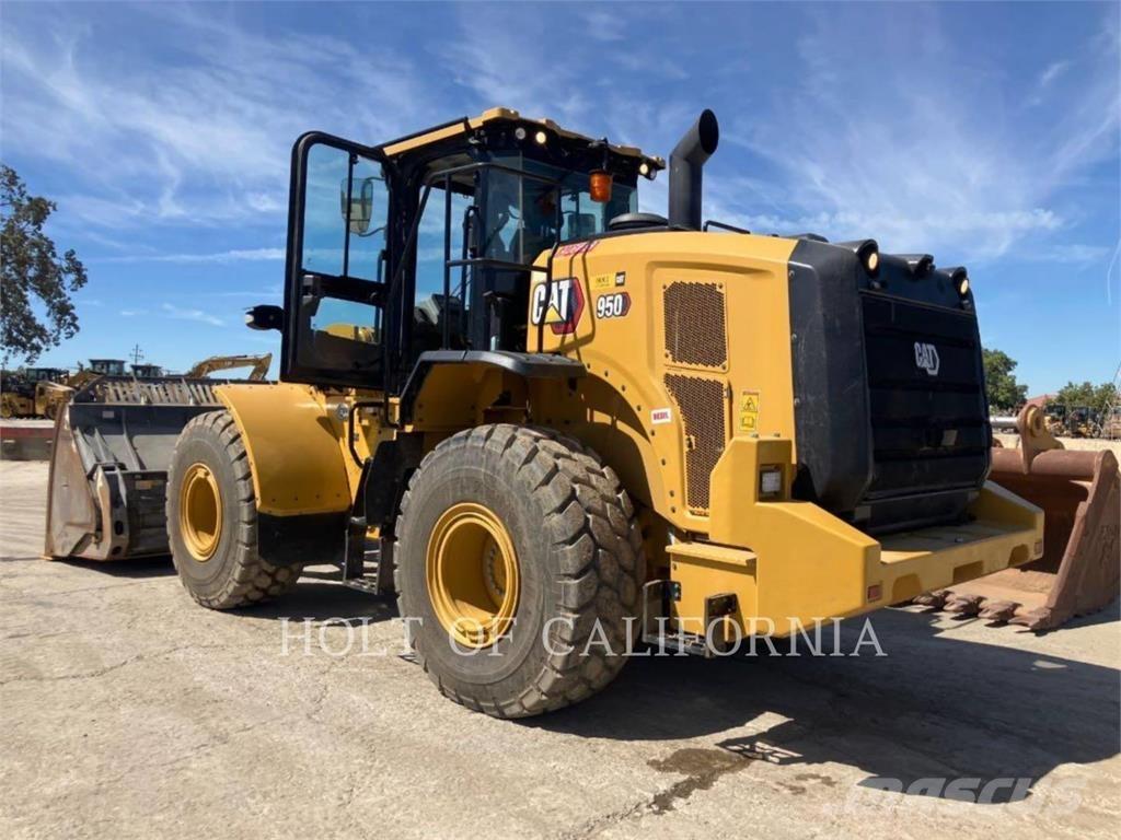 CAT 950 Фронтальные погрузчики